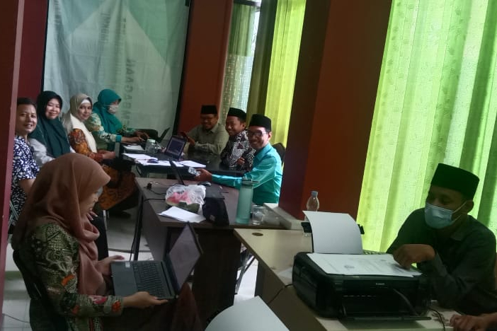 Rapat Batch 3 Tahun 2022 PPG LPTK IAIN Madura: Menyusun Langkah Bersama dan Menetapkan Mahasiswa!